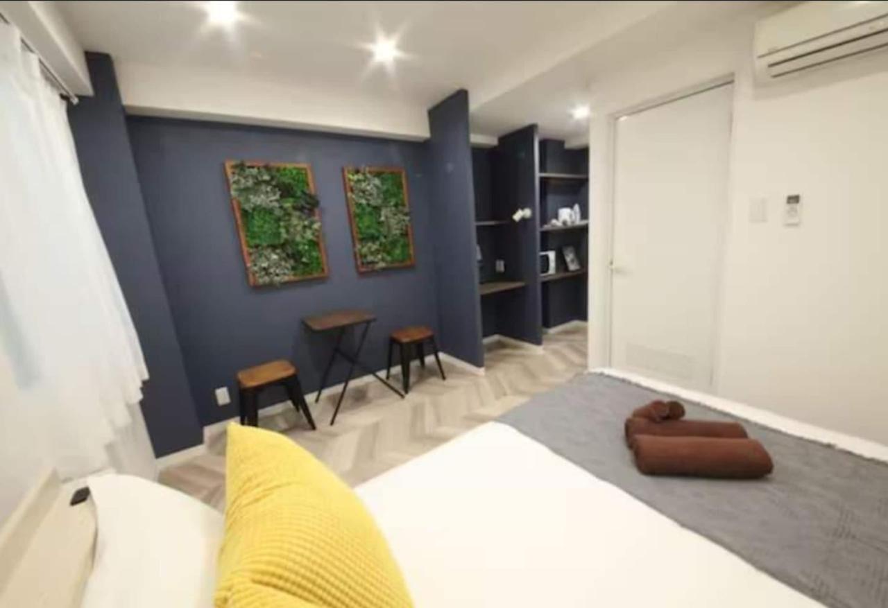 Shibuya WAVE 402 - 2