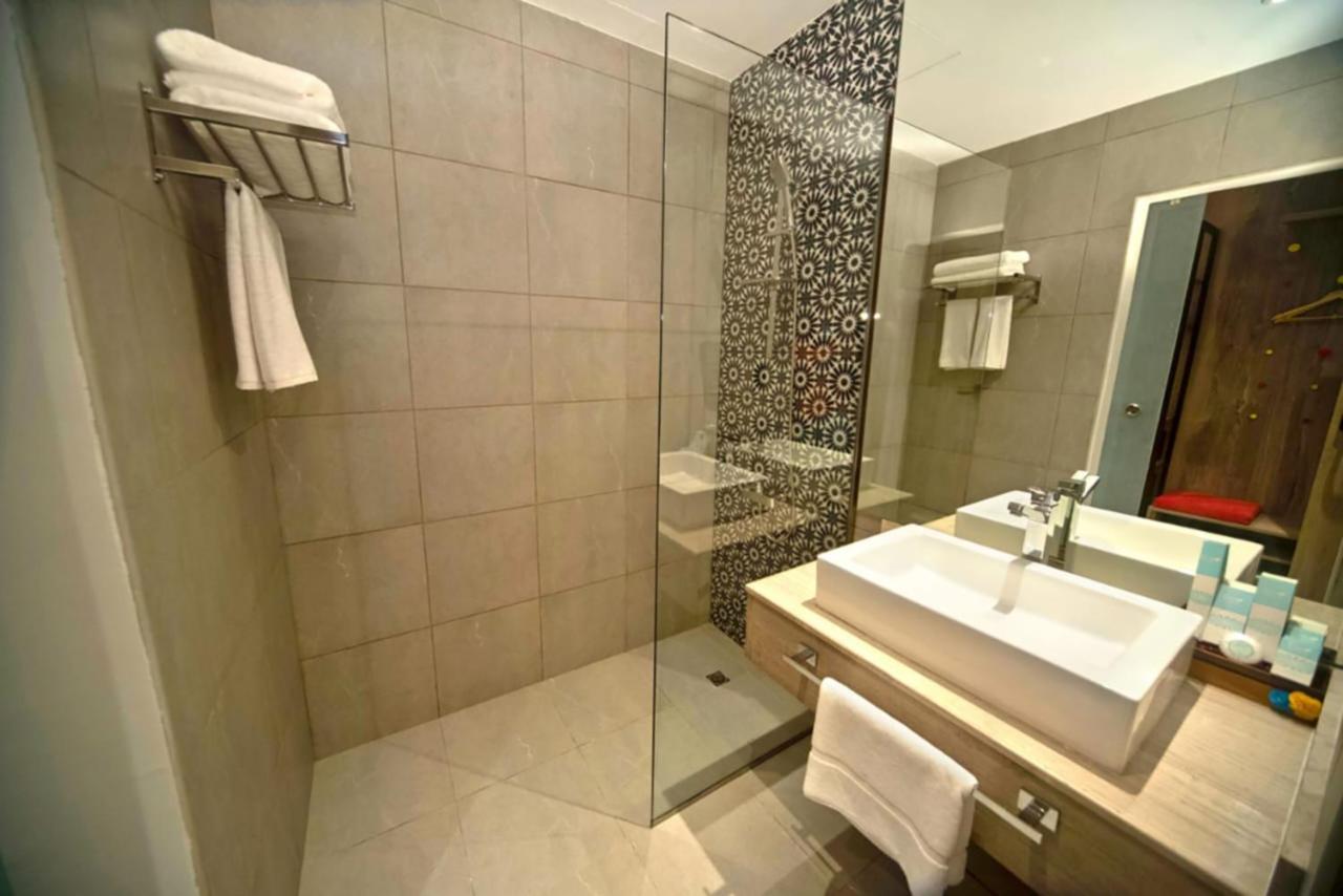 Kingsgate Canal Hotel by Millennium - 3