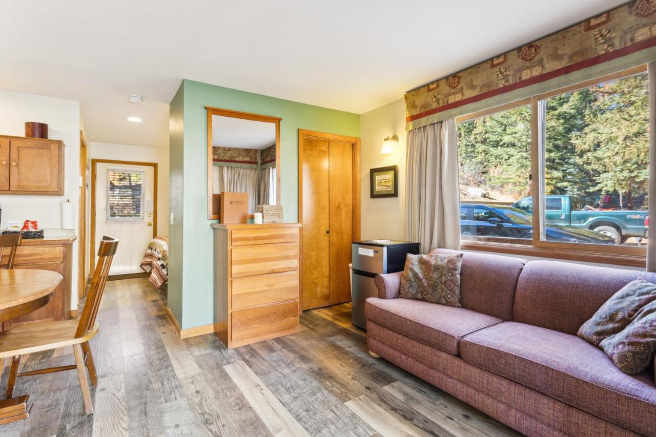 Ponderosa Lodge — photo 3