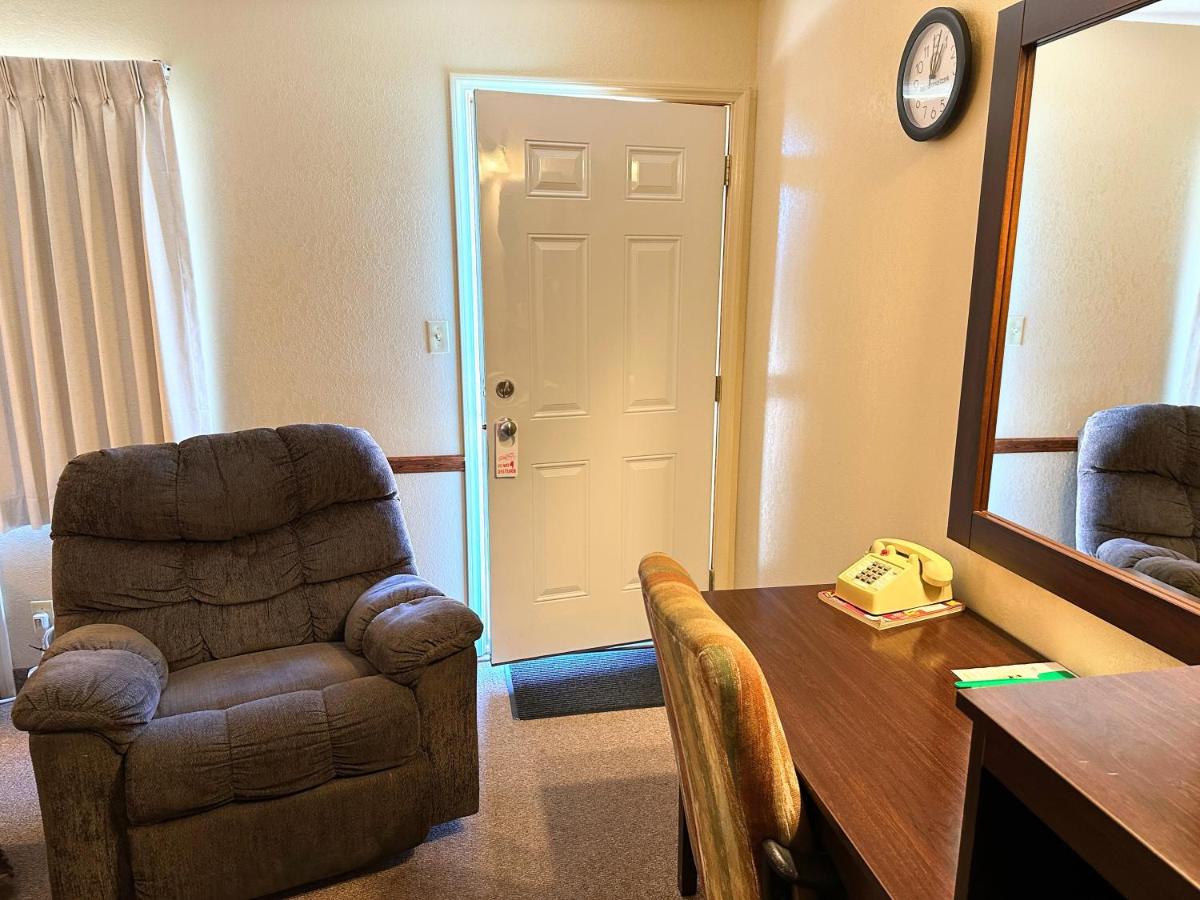 Westerner Motel — photo 15