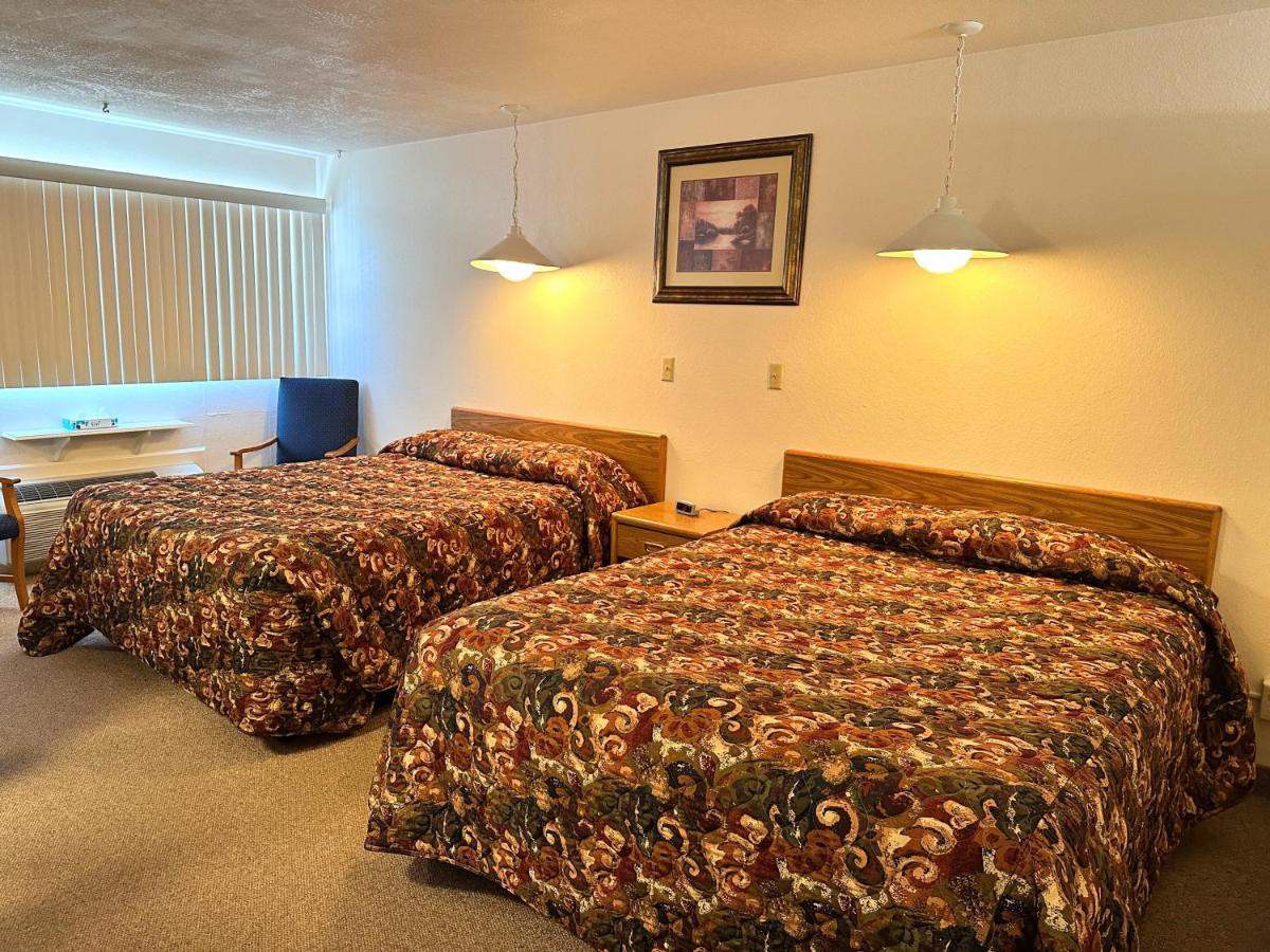 Westerner Motel — photo 2