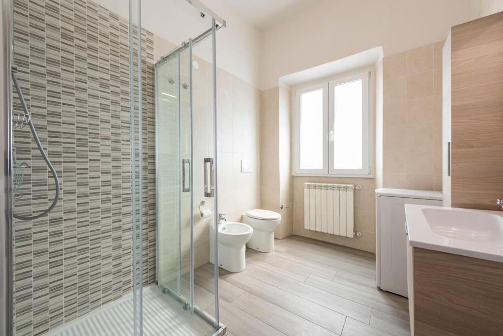 Live like a Florentine next to Santa Croce Square - 3