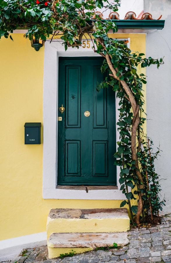 Cozy Yellow House Bairro Alto - 3