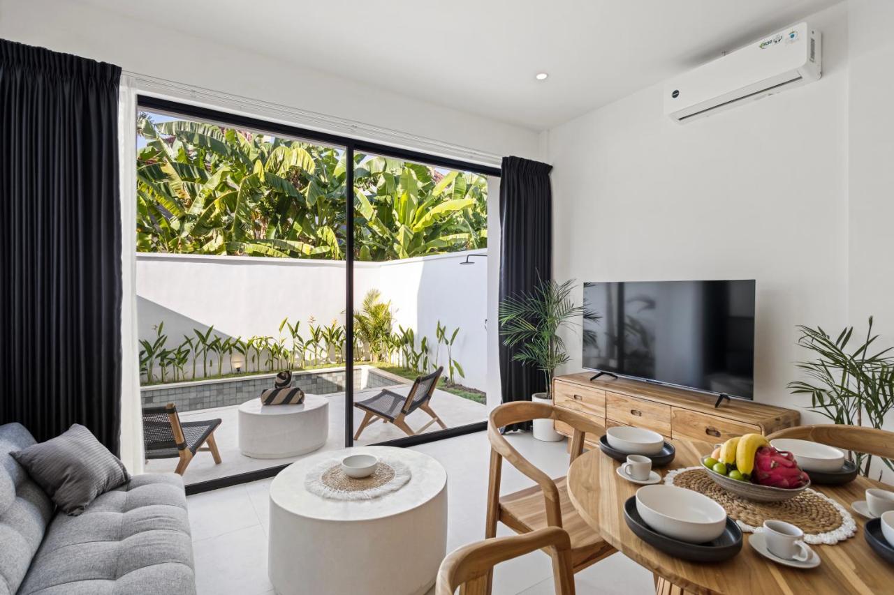 White Residence - Art & Boutique Villas - 5