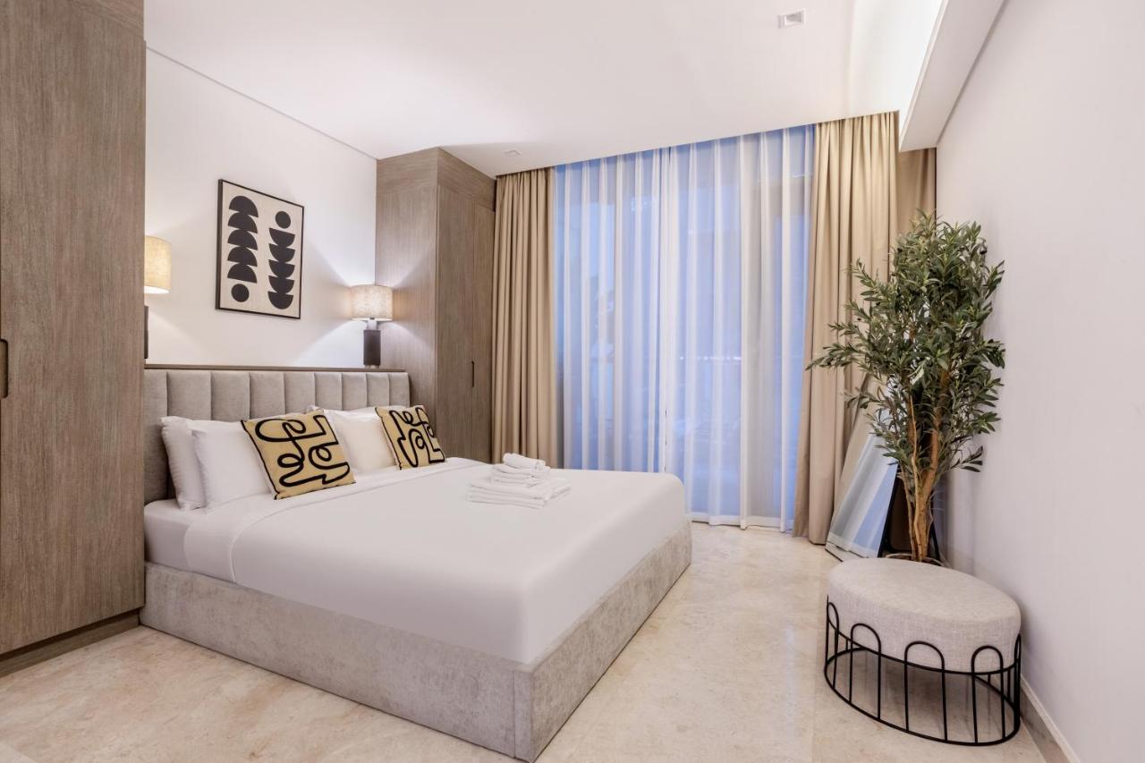 Stylish Studio Walk to Dubai Mall & Burj Khalifa - 2