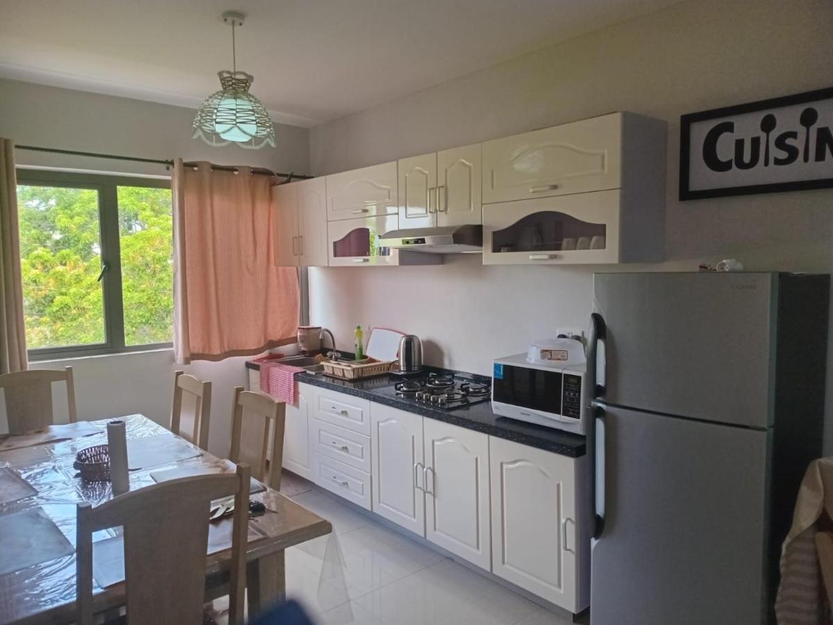 Noah Apartment Flic en Flac - 5