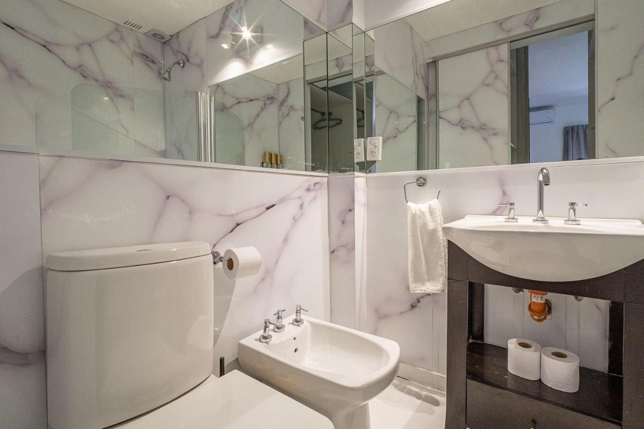 Ideal Families Private Terrace, BBQ & Jacuzzi! - 3