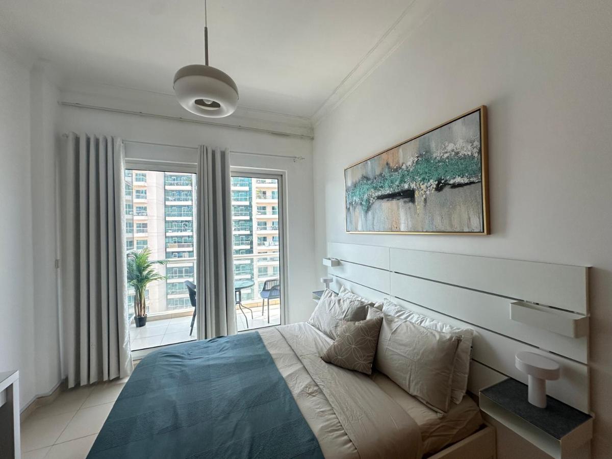 Urban Cozy 1BR apartment with Canal view - Free parking - 2