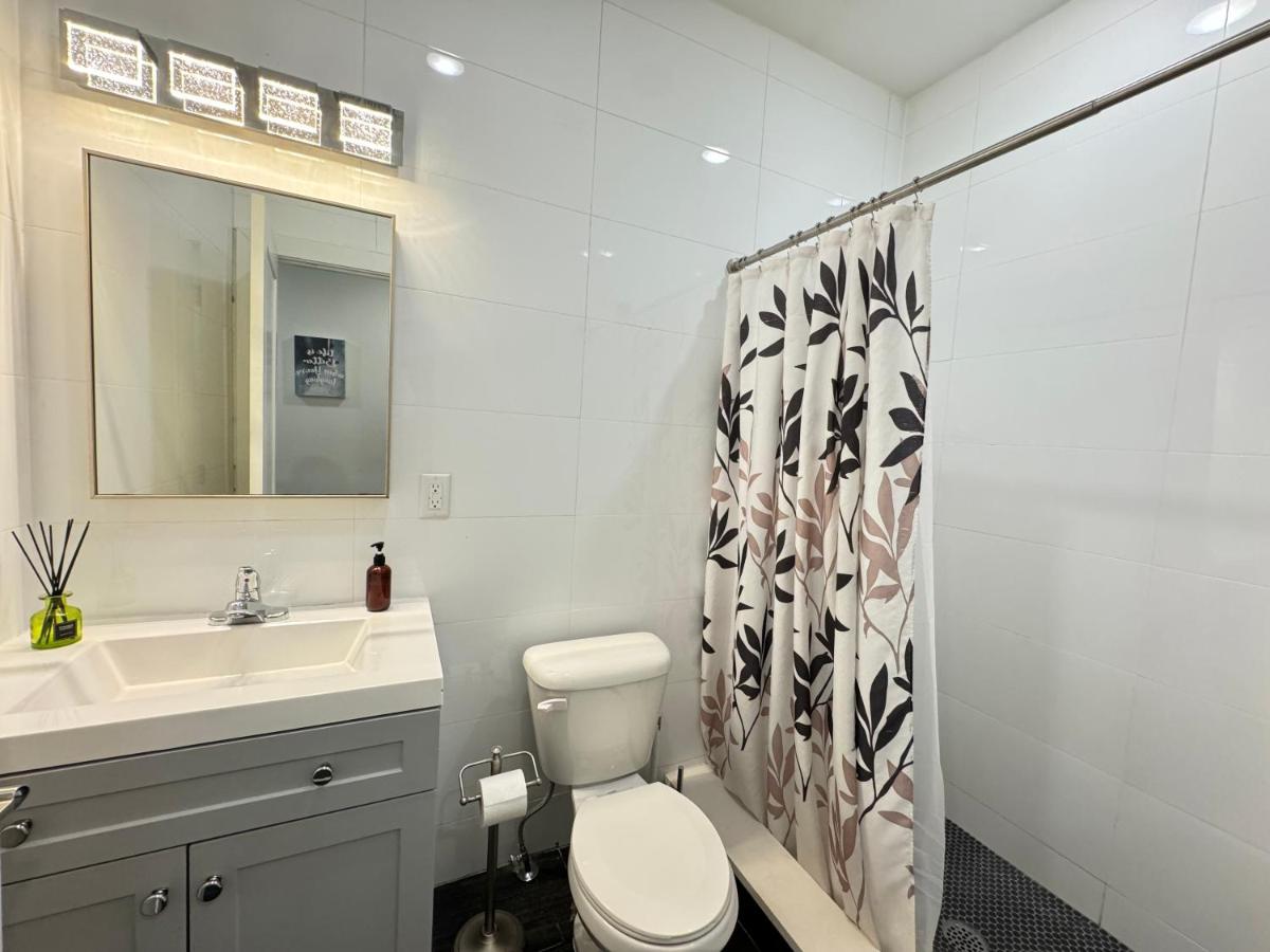 Stunning NYC rooftop views minutes away from NYC 2 bedroom 2 bath - 3