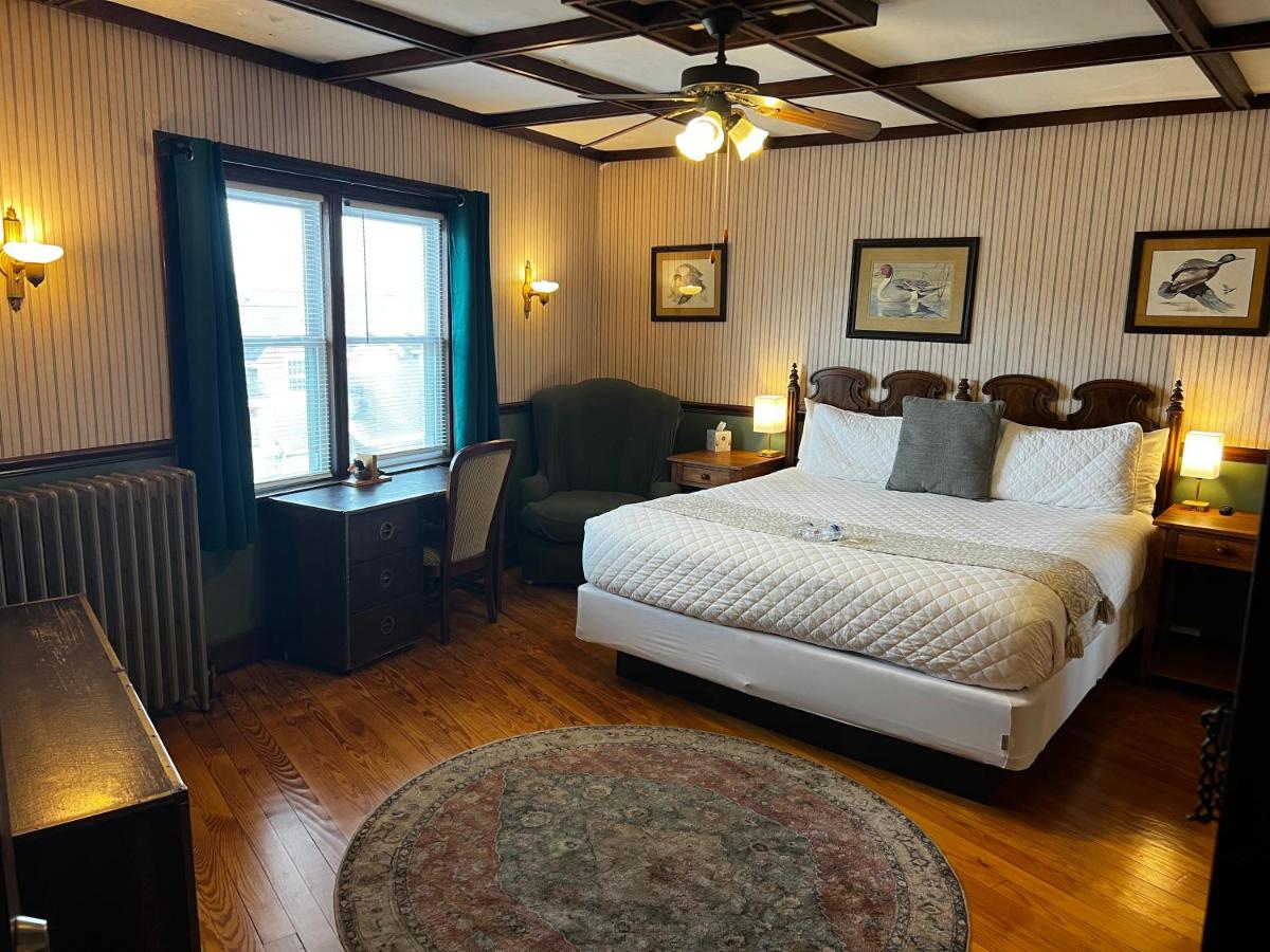 Historic Hotel Nichols — photo 20