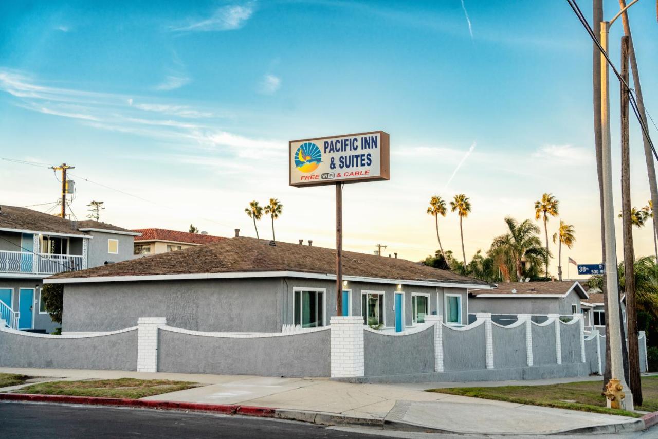 Pacific Inn and Suites — photo 1