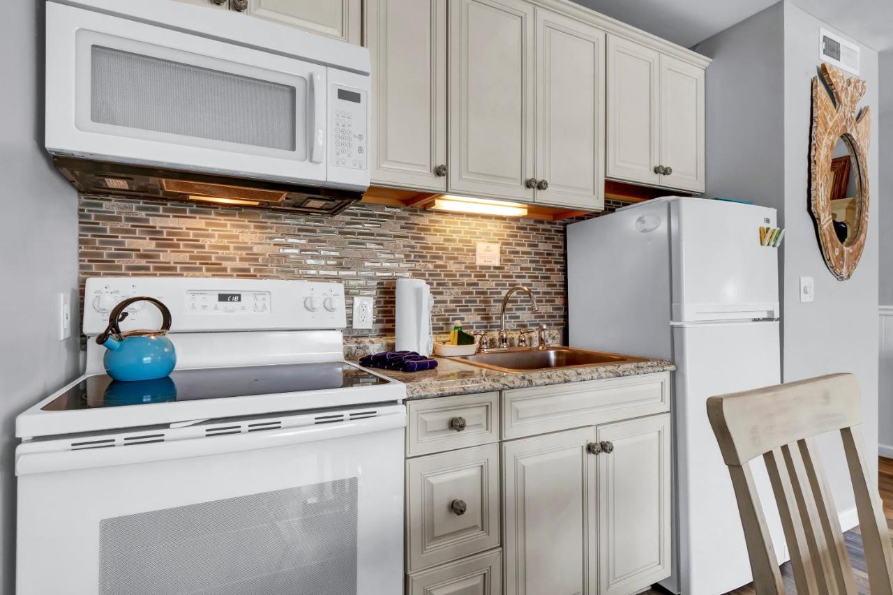 Sandpeddler Inn and Suites — photo 14
