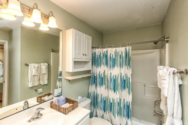 Sandpeddler Inn and Suites — photo 22