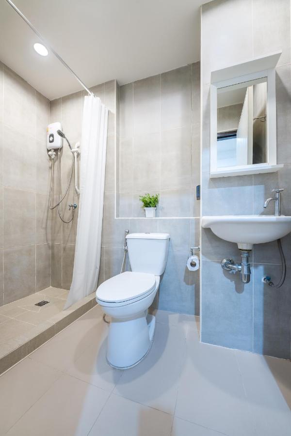 Platinum Deluxe Shopping Apartments - 3