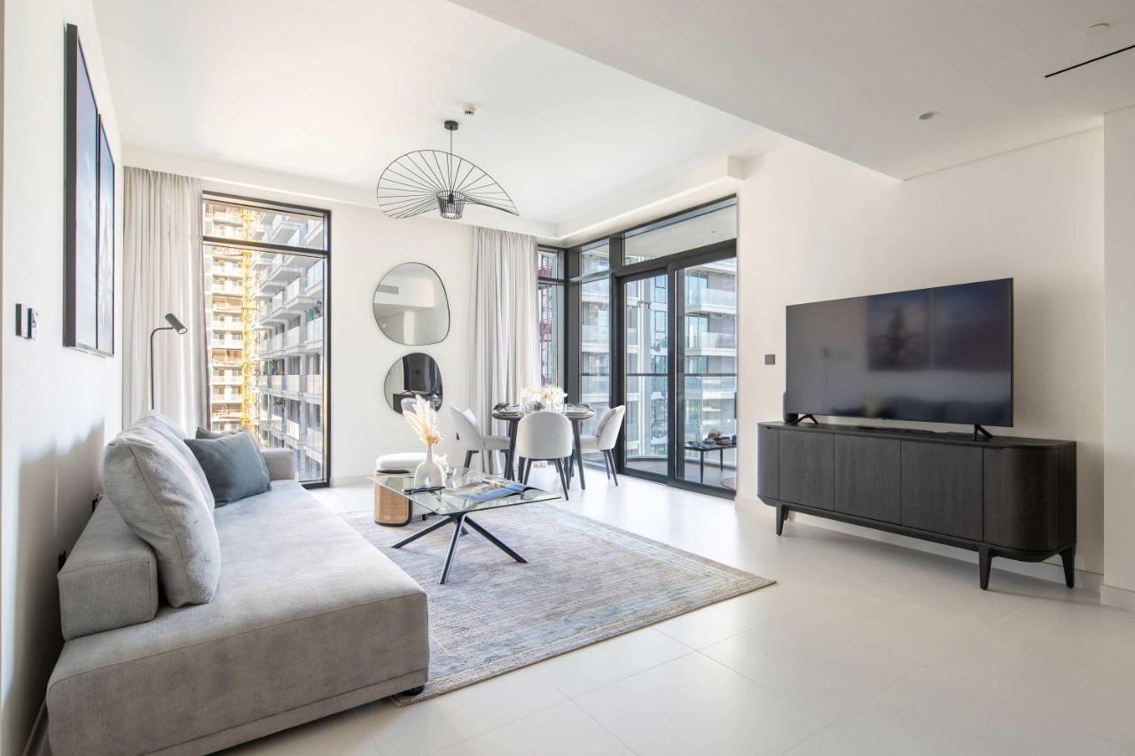 Frank Porter - Marina Vista tower 2 - 5