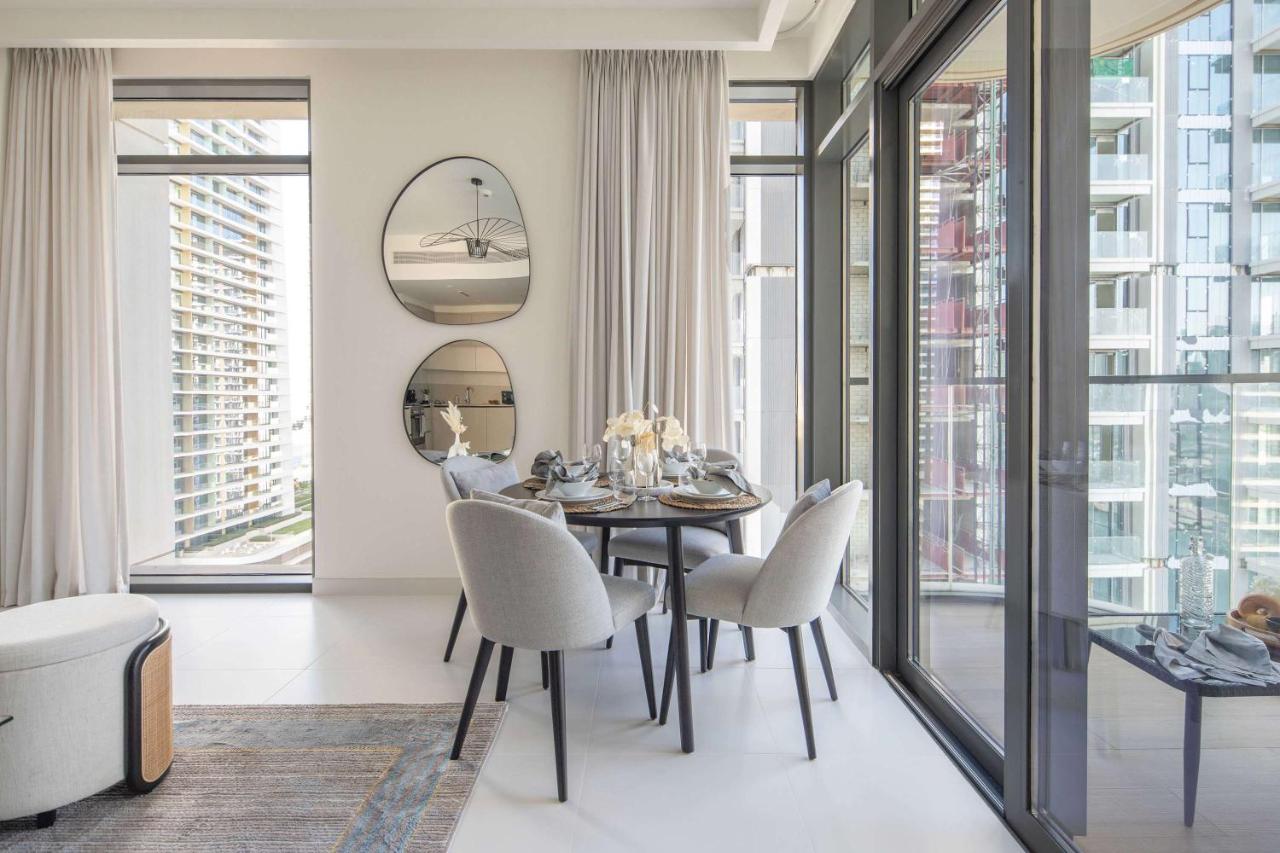 Frank Porter - Marina Vista tower 2 - 4