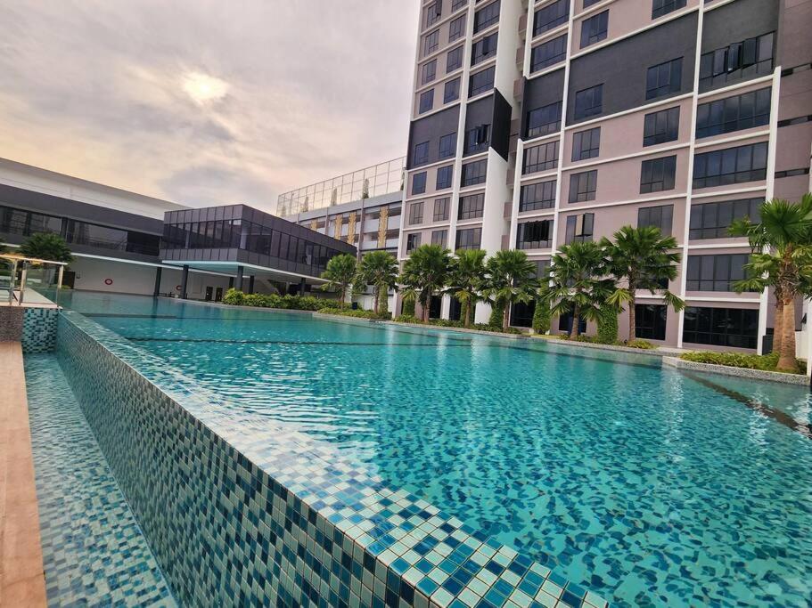 Veranda Residences by Cactus Homestay THM - 4