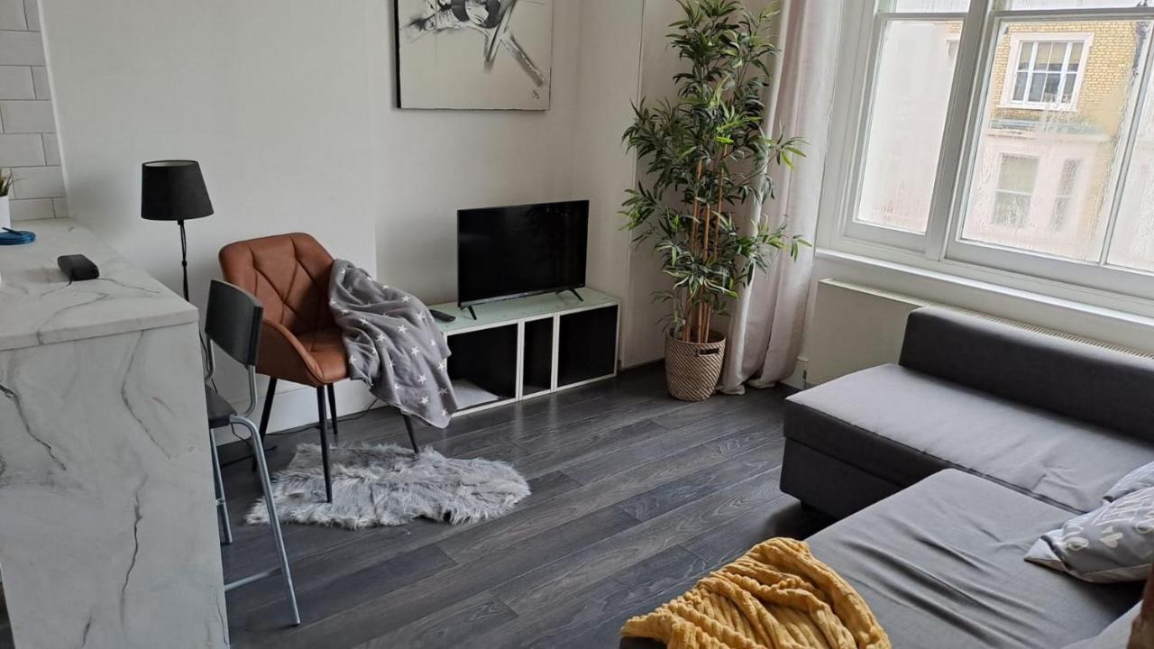 Fantastic 1BD flat in the centre - 3