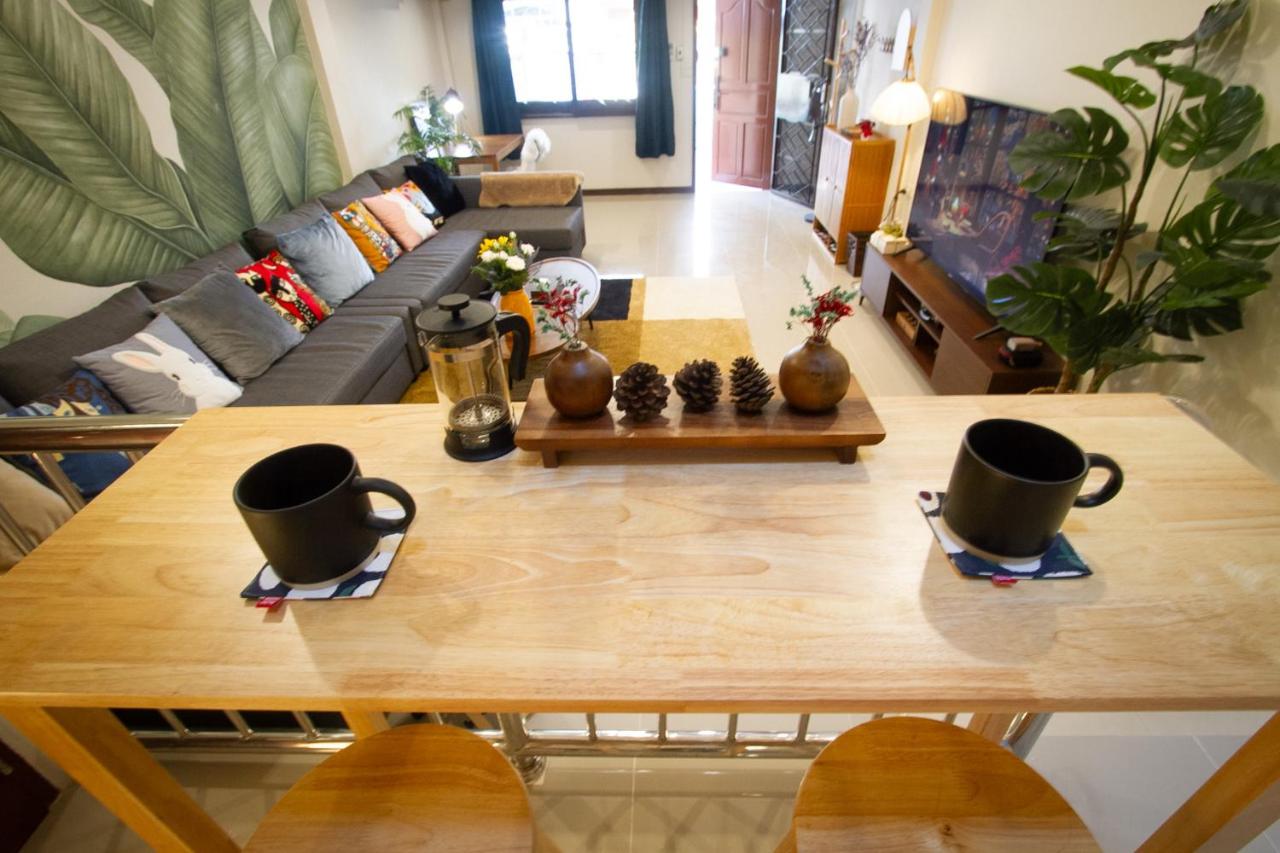 Asokes Hidden Gem Cozy Stay Next to the Park - 4