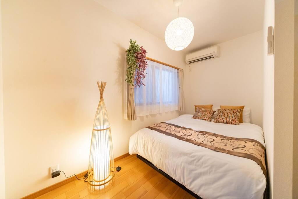 Seibu Shinjuku Station 2 min walk Shin-Okubo Station 6 min walk,4 people can stay ISJ35 - 3