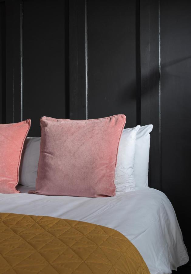 Two-Bedroom Apartment with One Double Bed, One Bunk Bed and One Sofa Bed - Kitchen