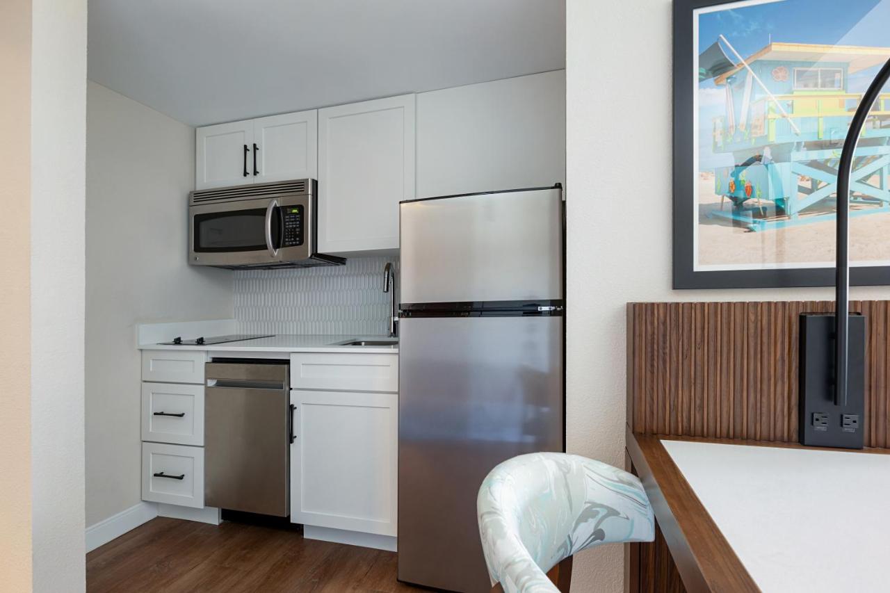 The Atlantic Suites on the Ave — photo 5