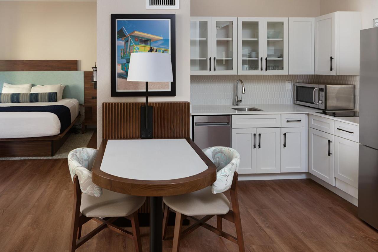 The Atlantic Suites on the Ave — photo 17