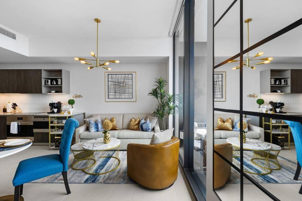 PH 5107 Gale Luxury 1BR with Sea - Downtown Views - 4