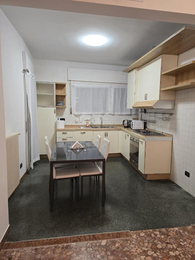 MMM HOME Train Station 3 - 4