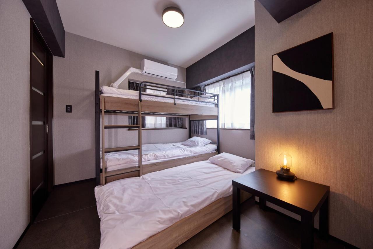 GRACIAS KUROMON by eni - 2