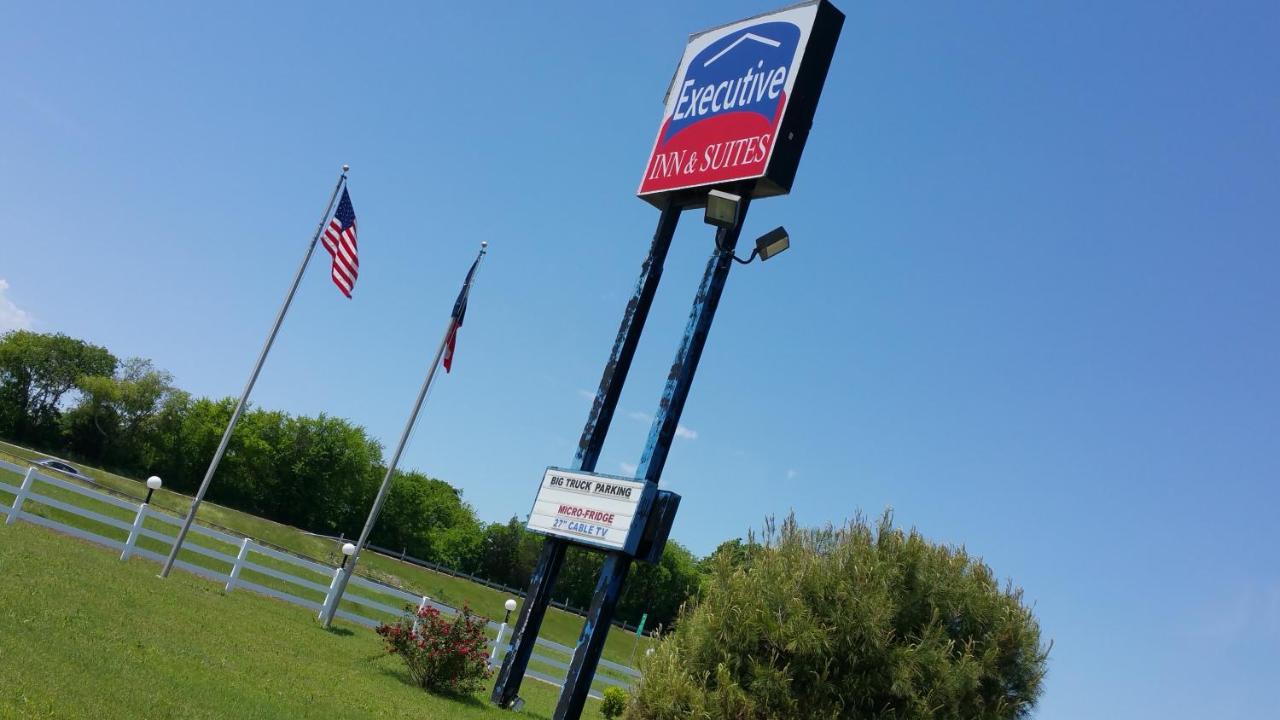 Executive Inn — photo 5