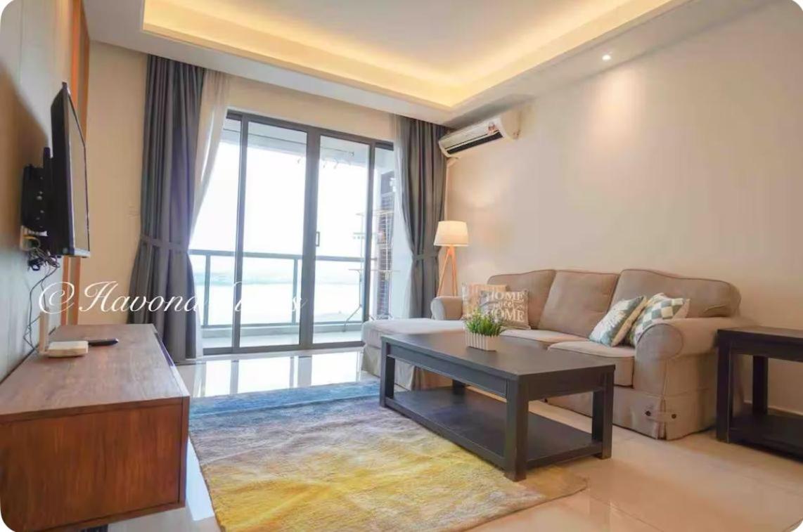 R&F Princess Cove JB Deluxe Suite byHS