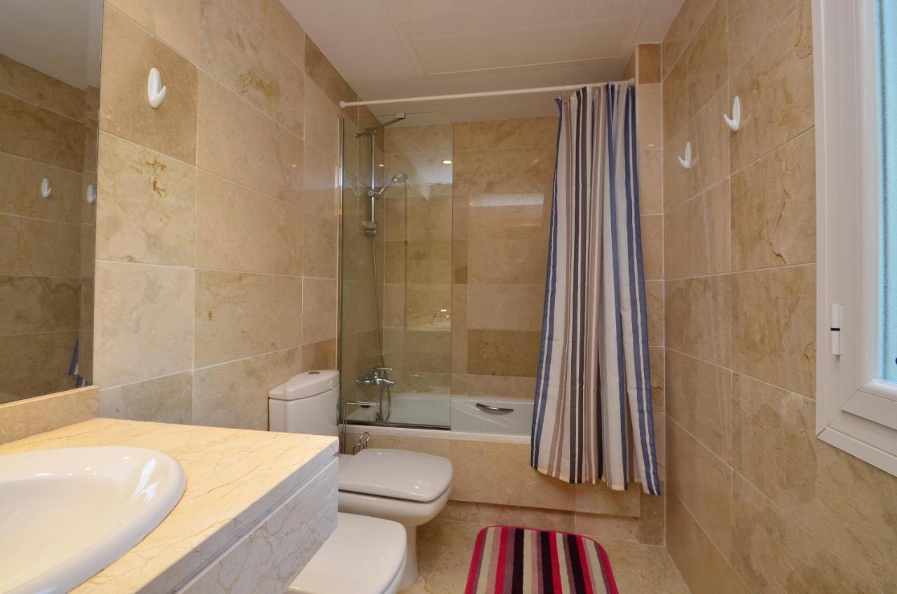 Apartment El Paraiso Sunny Penthouse Suite, Estepona, Spain ...