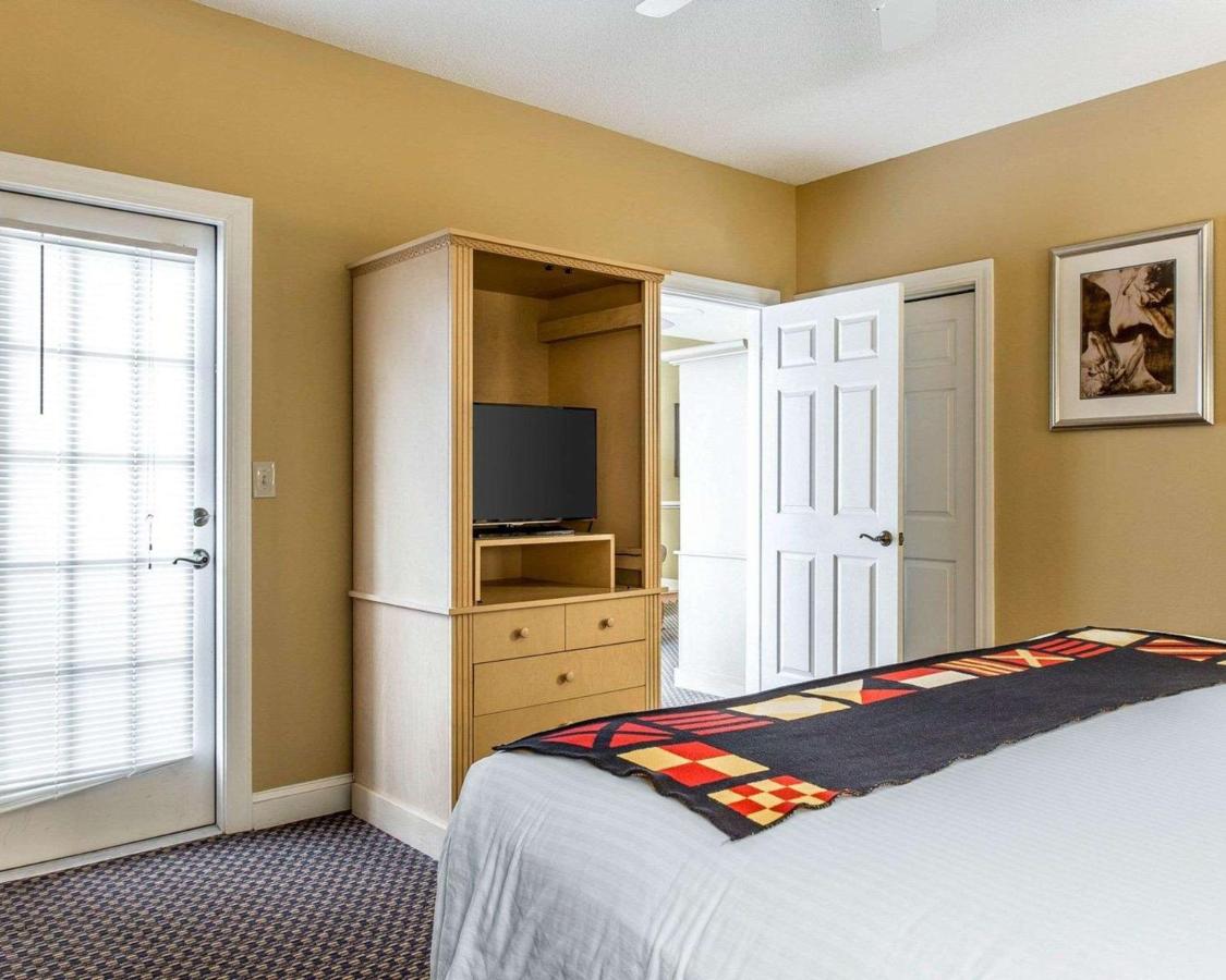 Arbor Lights Resort — photo 19