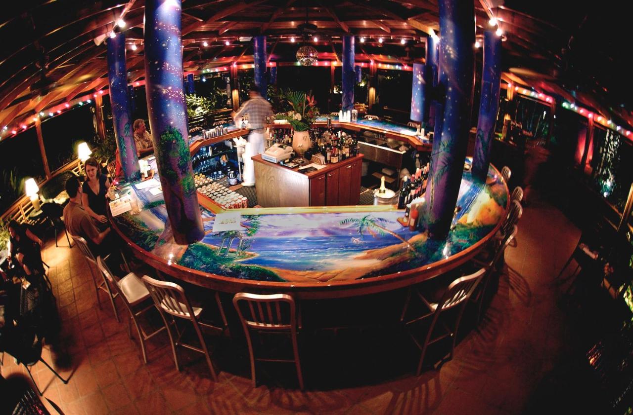 Blue Horizon Boutique Resort - 3