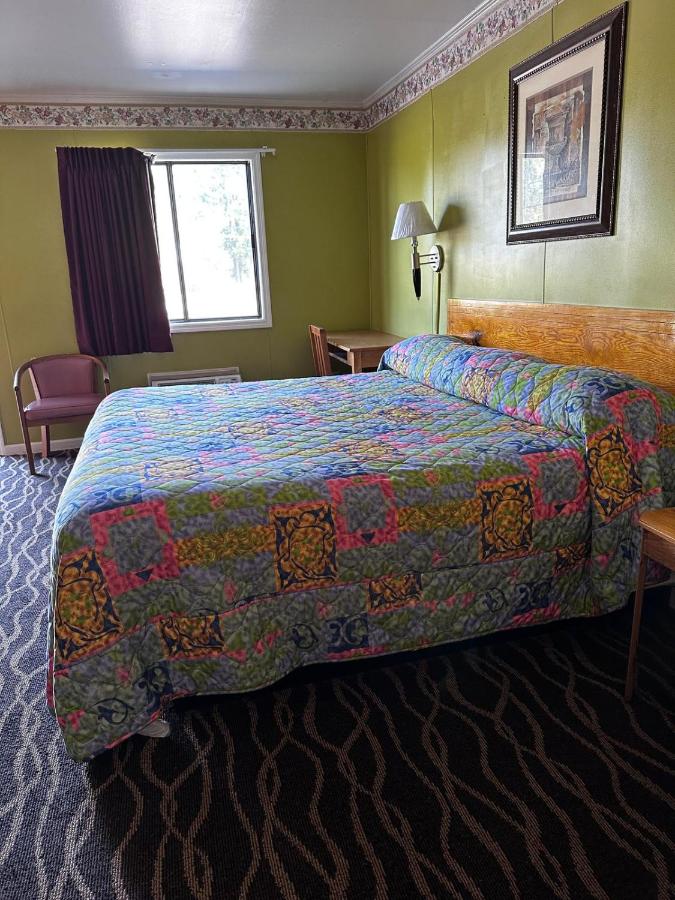 Don's Motel — photo 10