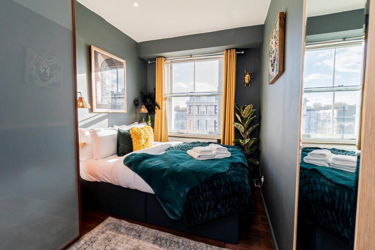 Chic 2 Bedrooms 2 Bathrooms at Kensington - 2