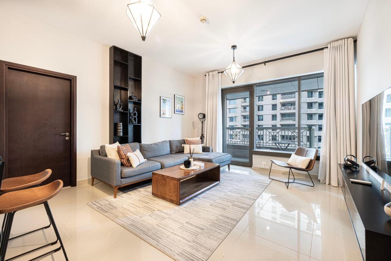 Your 2BR with Burj Khalifa View - 3