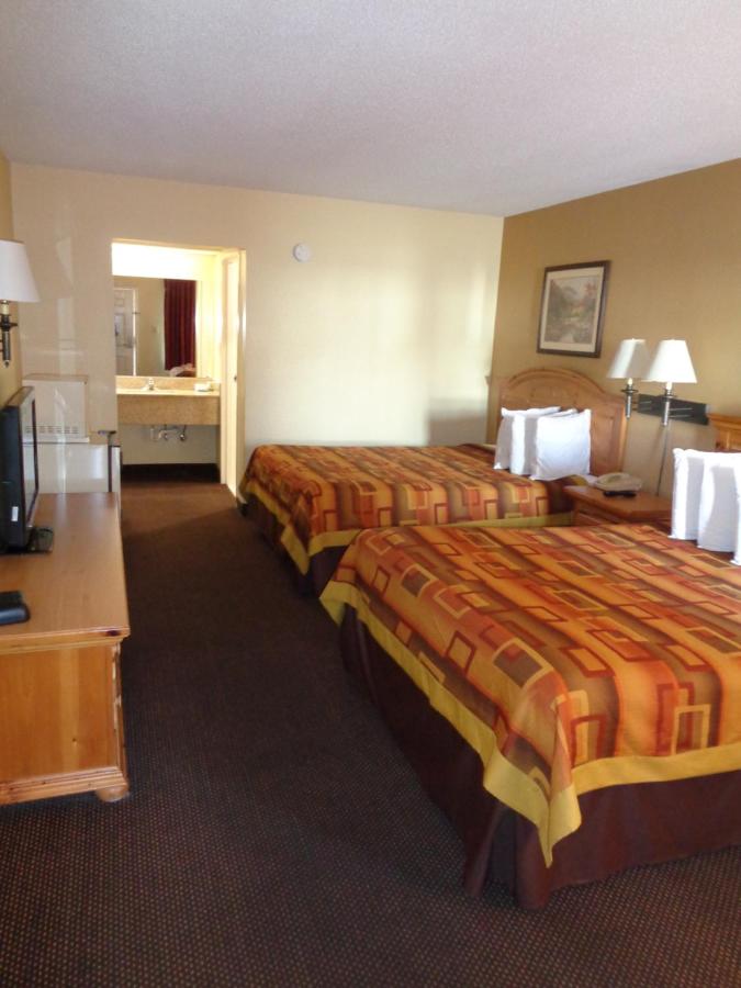 Midtown Inn — photo 18