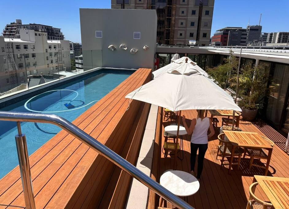 The Barracks Studio 518 - Inner City sanctuary - 4