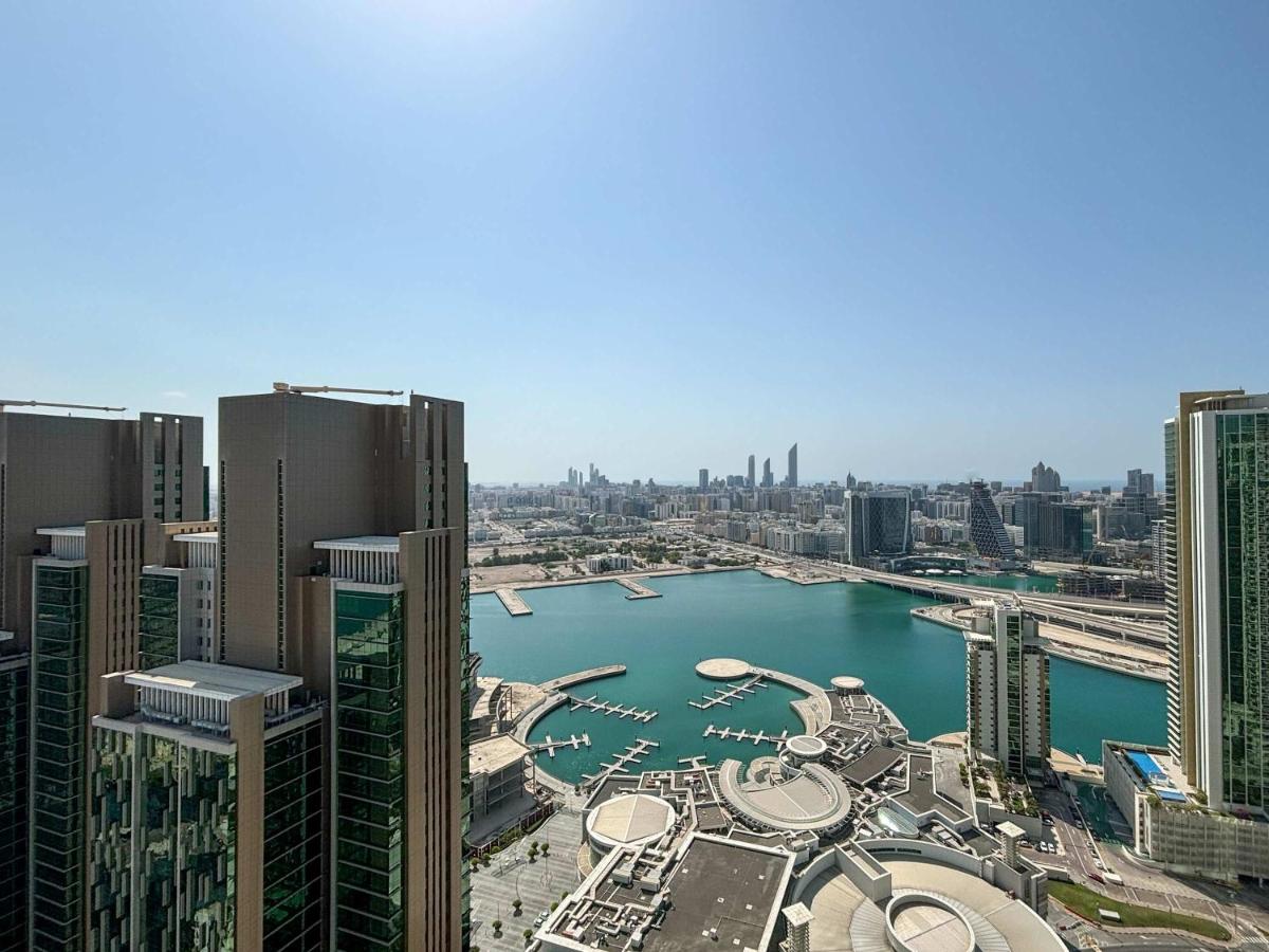 Frank Porter - Marina Square 8 - 2