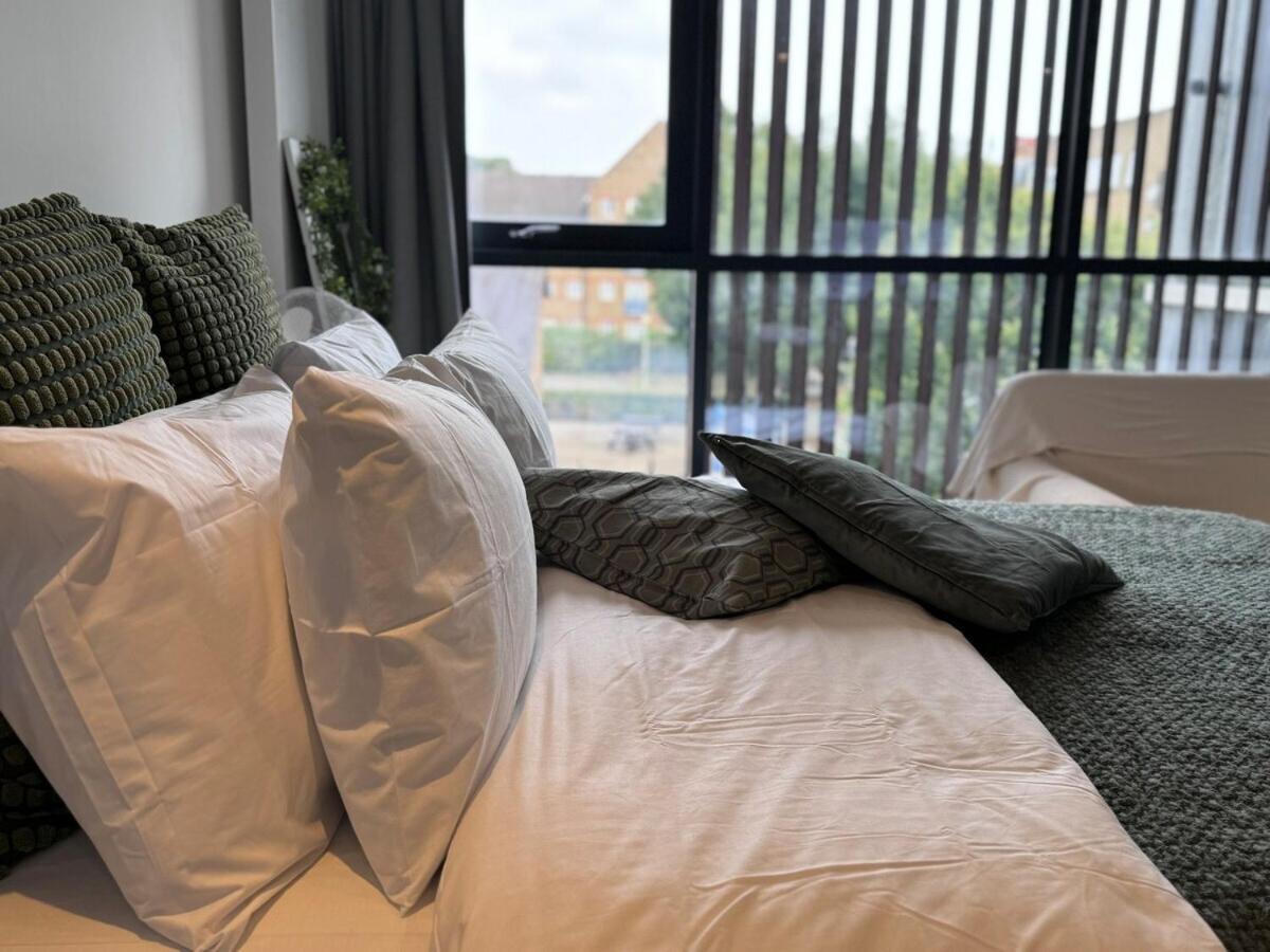 FT6 Brick Lane Studio - 4