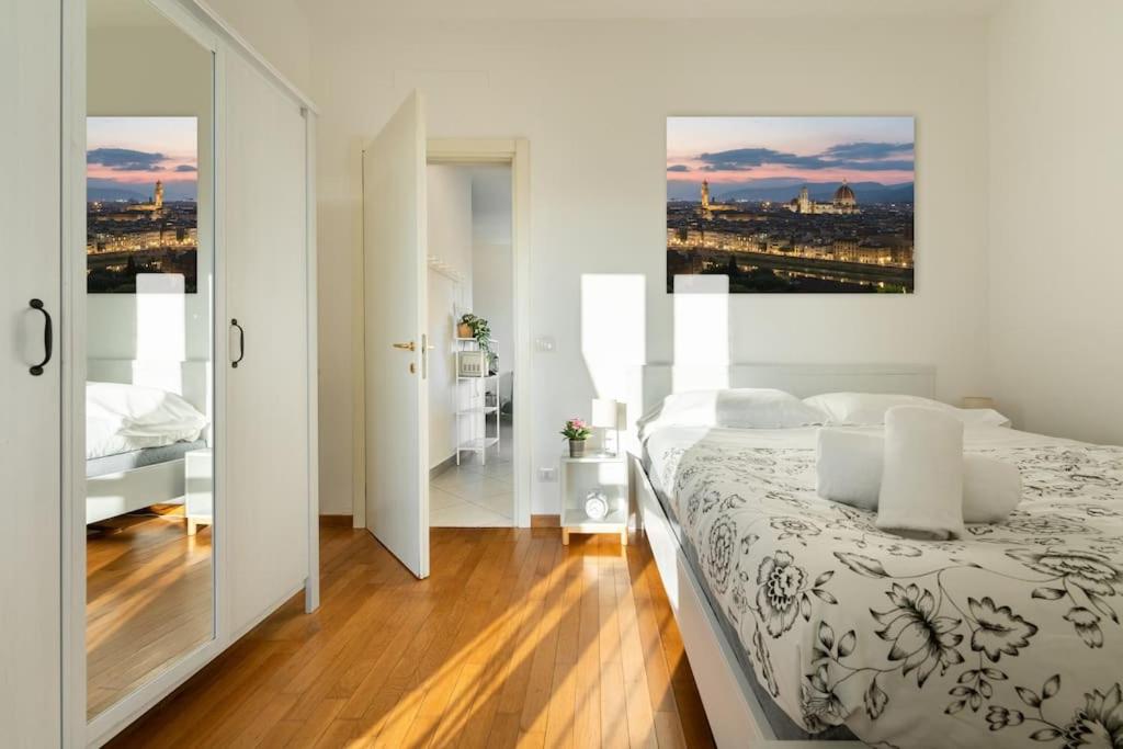 Crystal house FRONT TRAMVIA