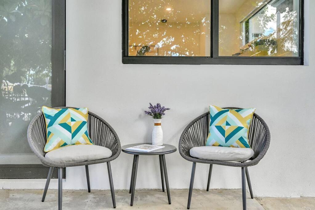 Modern Oasis Near Design District, Wynwood - 2