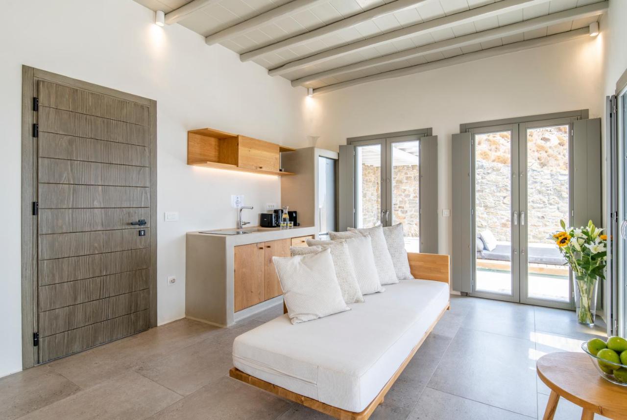 Villa Camelia 1 - Psarou View - Private pool and Jacuzzi - 5