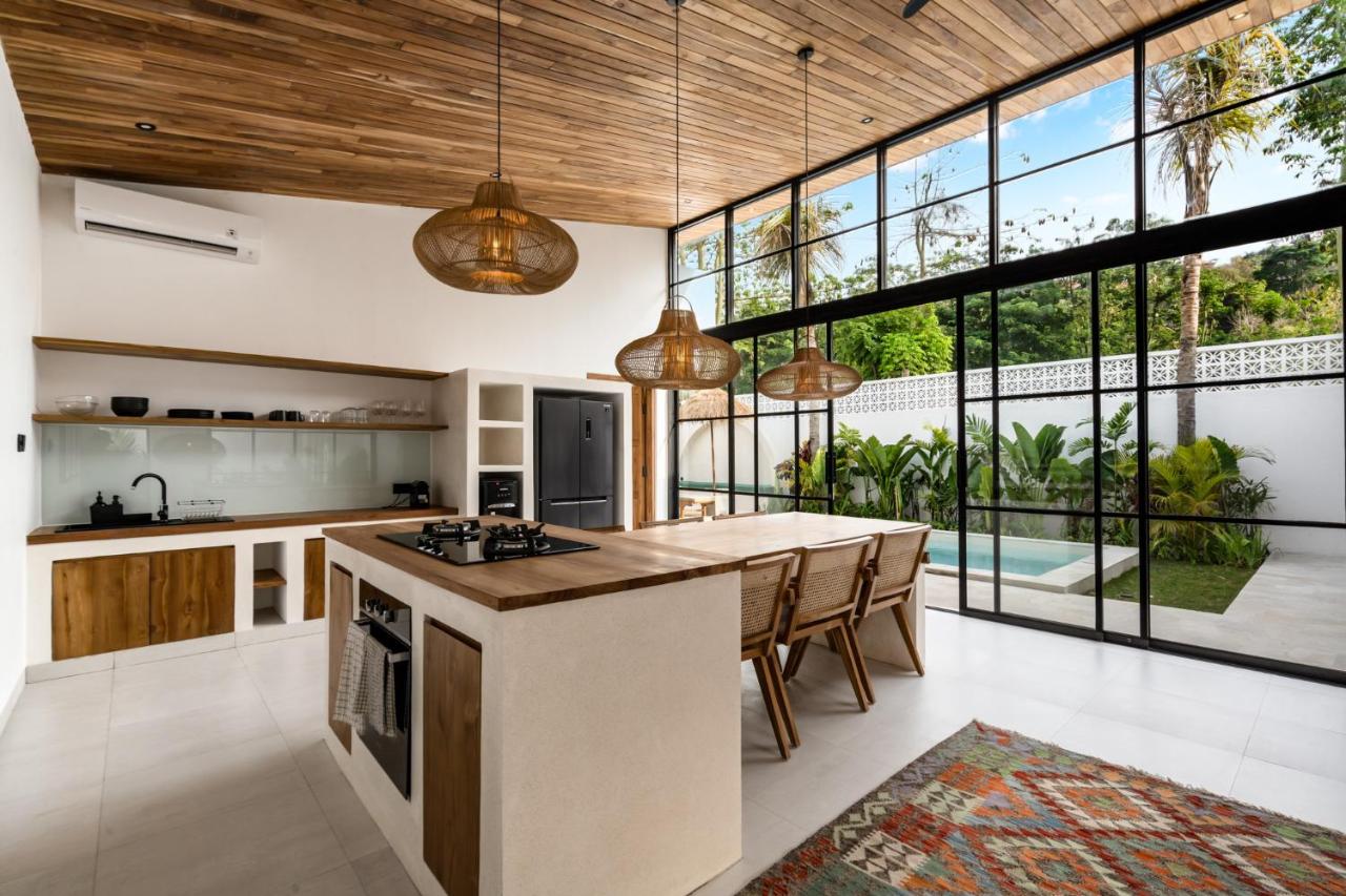 Villa Nika - Uluwatu by Yolla Hospitality - 5