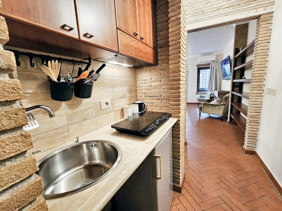 Vicolo dell'Atleta 23 - Garden in Trastevere - 3