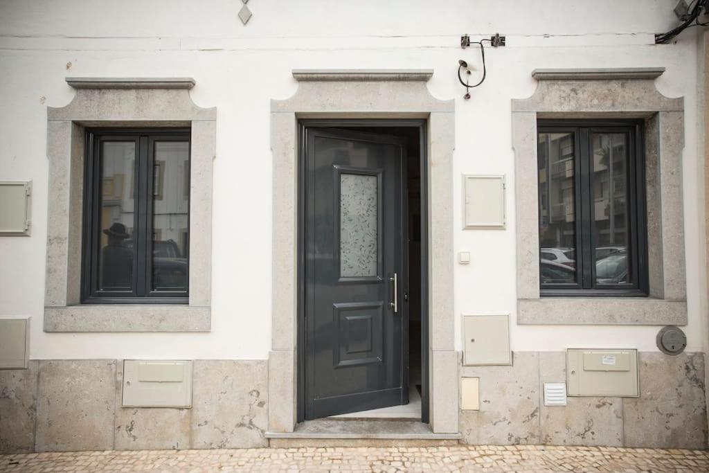 Typical house Faro downtown private entrance - 3