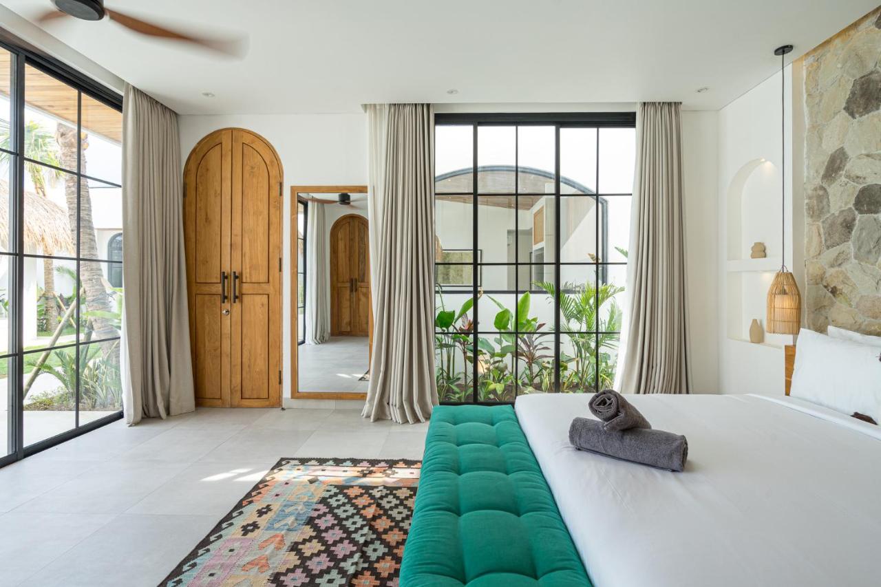 Villa Emerald - Uluwatu by Yolla Hospitality - 2