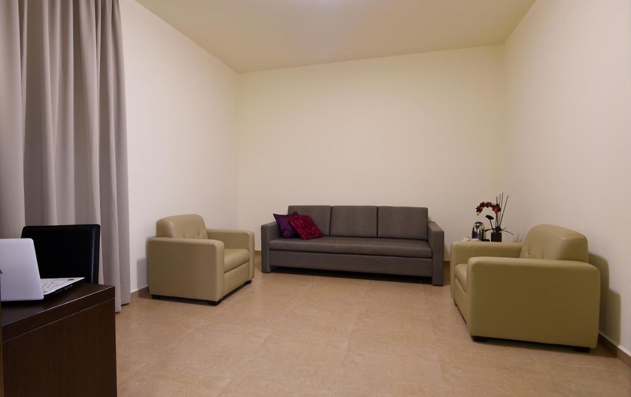 Byblostar Hotel photo